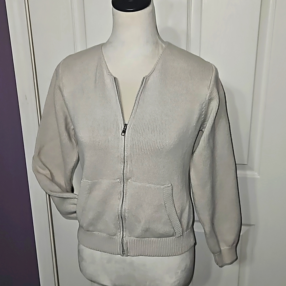 Pierre Cardin cardigan sweater